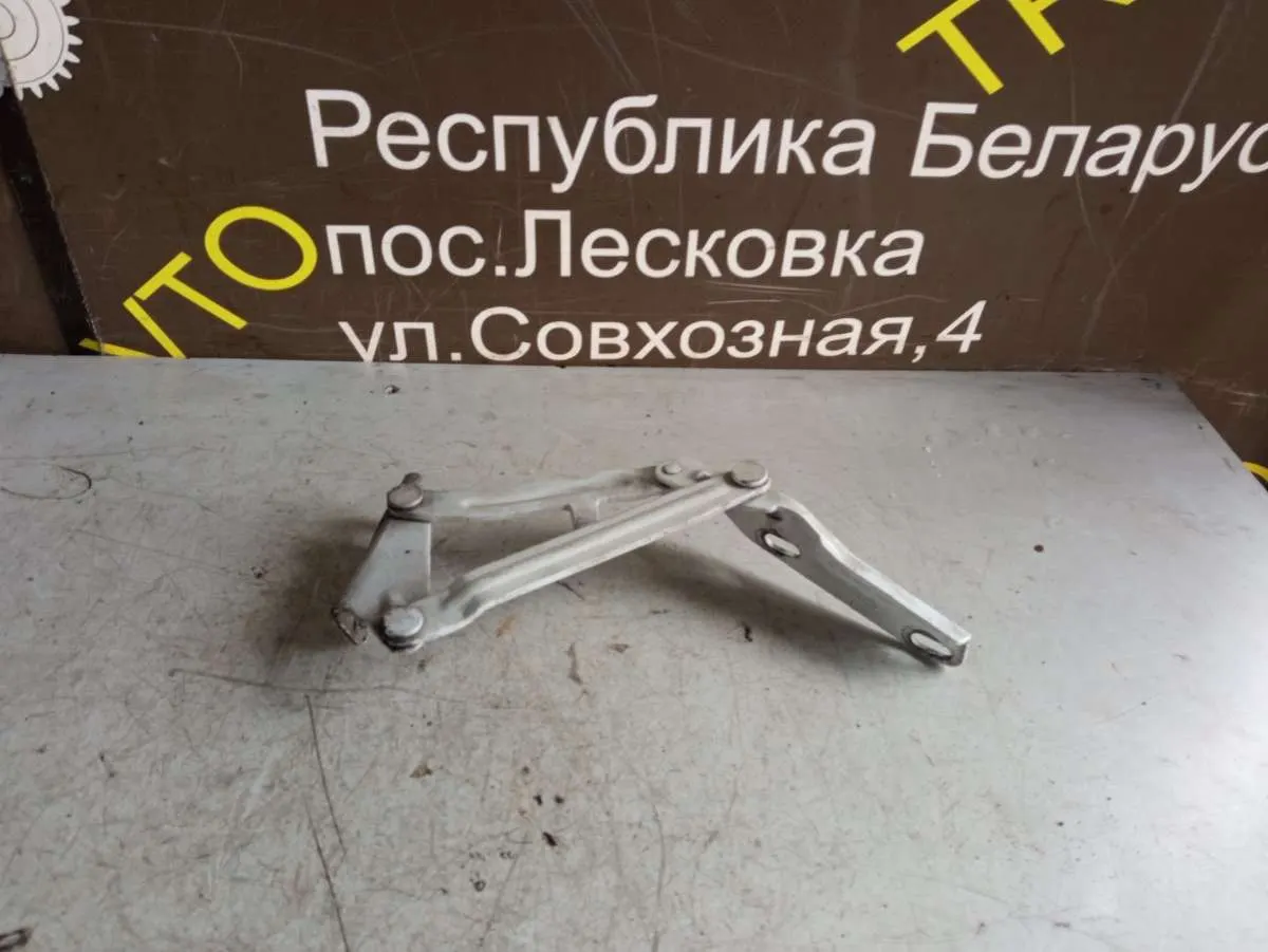 Петля капота правая Mercedes-Benz Sprinter — фото 2