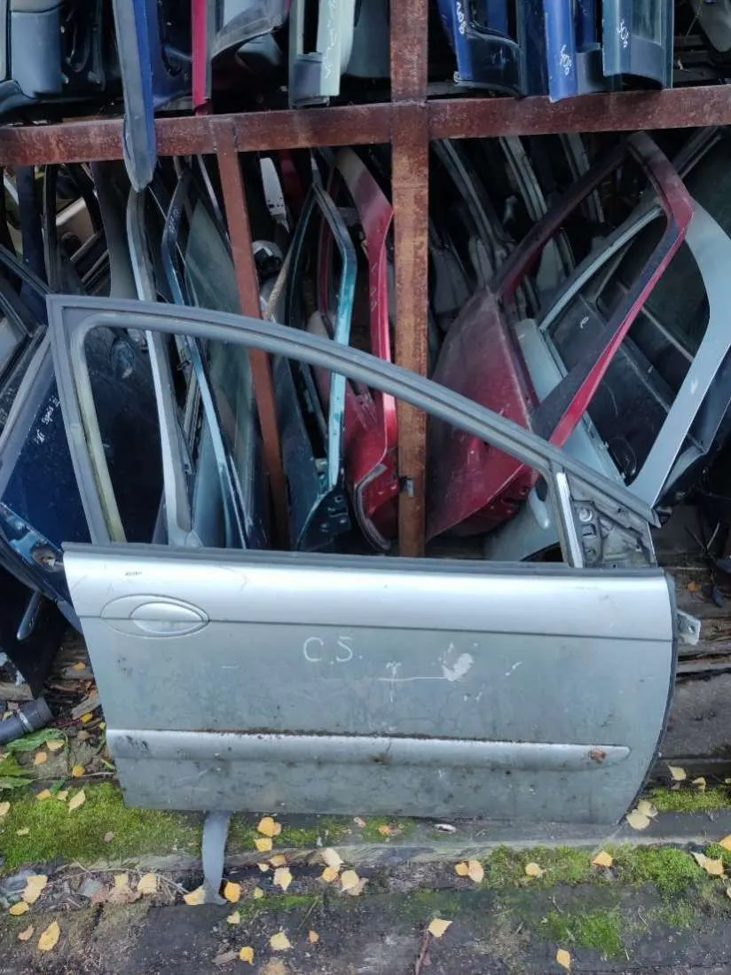 Дверь передняя правая Citroen C5 1 поколение