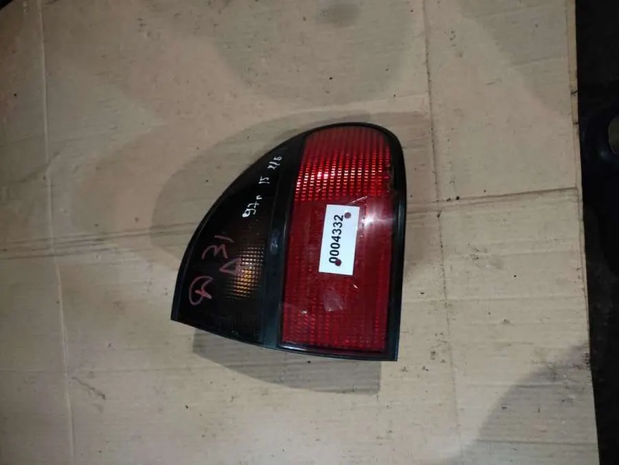 Фонарь задний правый Renault Laguna 1 поколение
