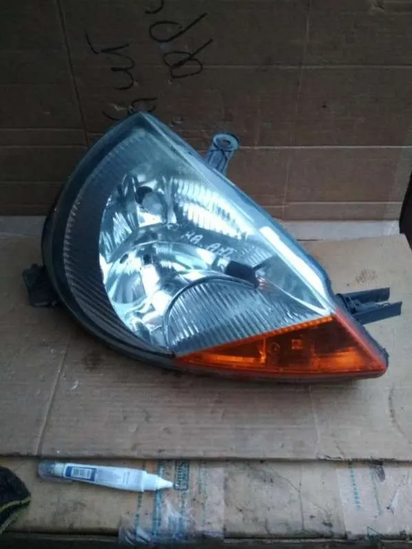 Фара правая Ford Ka 1 поколение