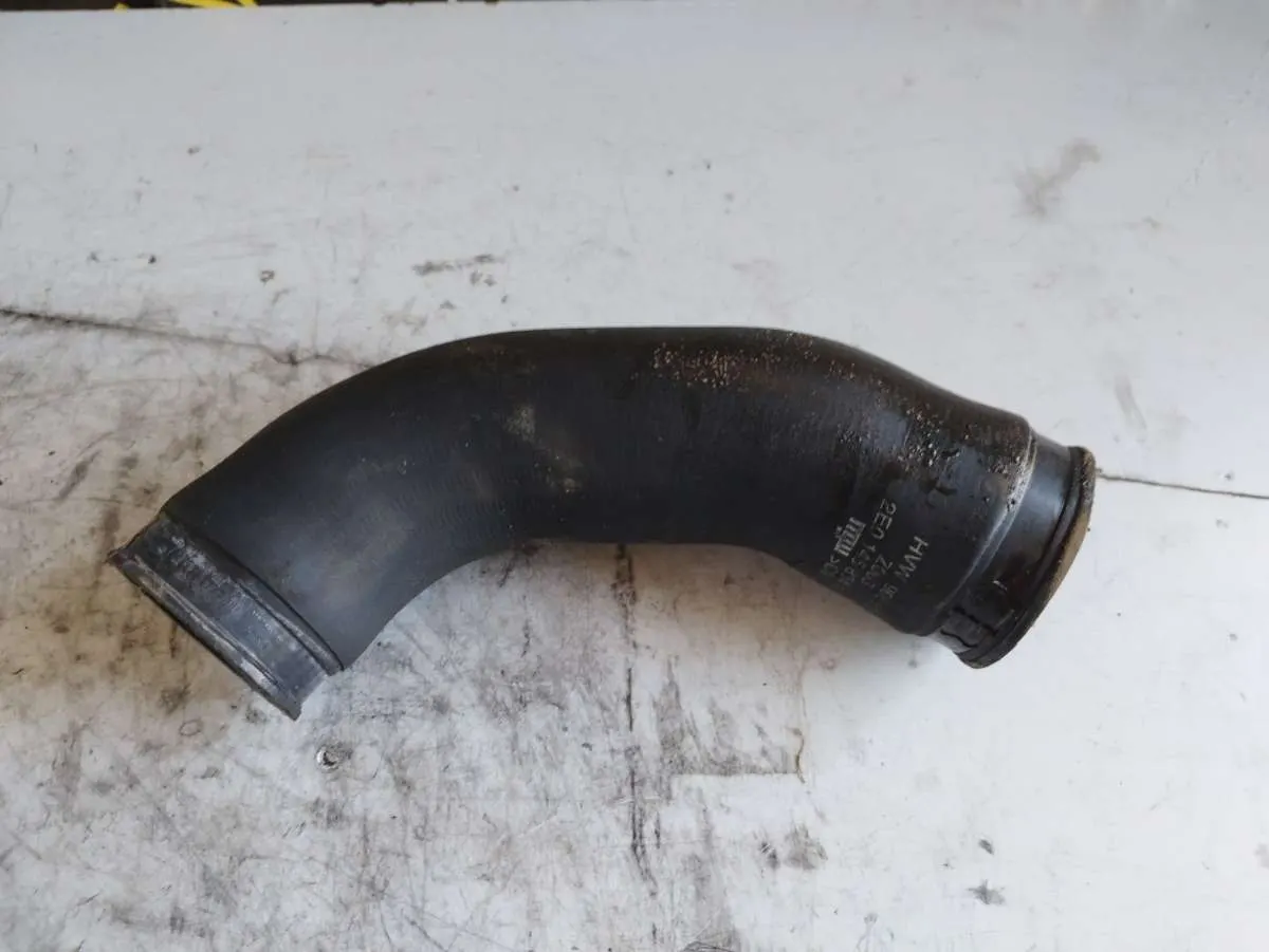 патрубок интеркулера Volkswagen Crafter 9065280982