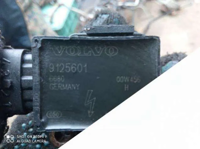Катушка зажигания с коммутатором Volvo V70 2 поколение 9125601