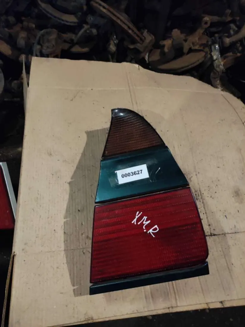 Фонарь задний правый Citroen XM 2 поколение