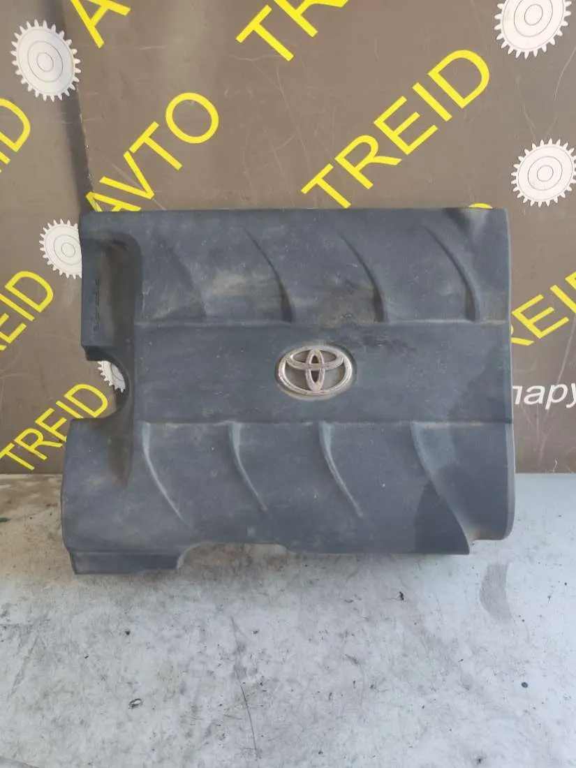 Крышка двигателя декоративная Toyota Sienna 3 поколение