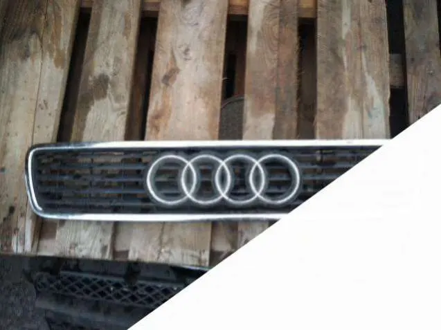 решетка радиатора Audi A4 1 поколение (B5)