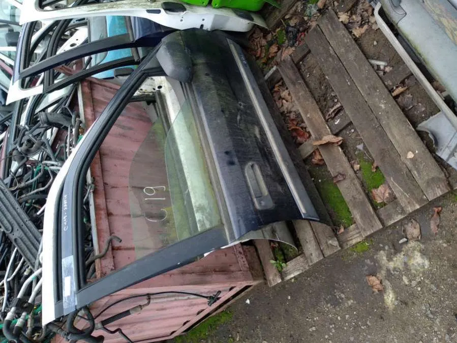 Дверь передняя правая Citroen Xantia 1 поколение