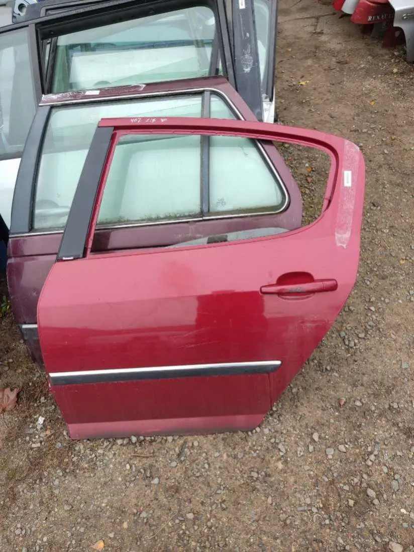 Дверь задняя левая Peugeot 407 1 поколение