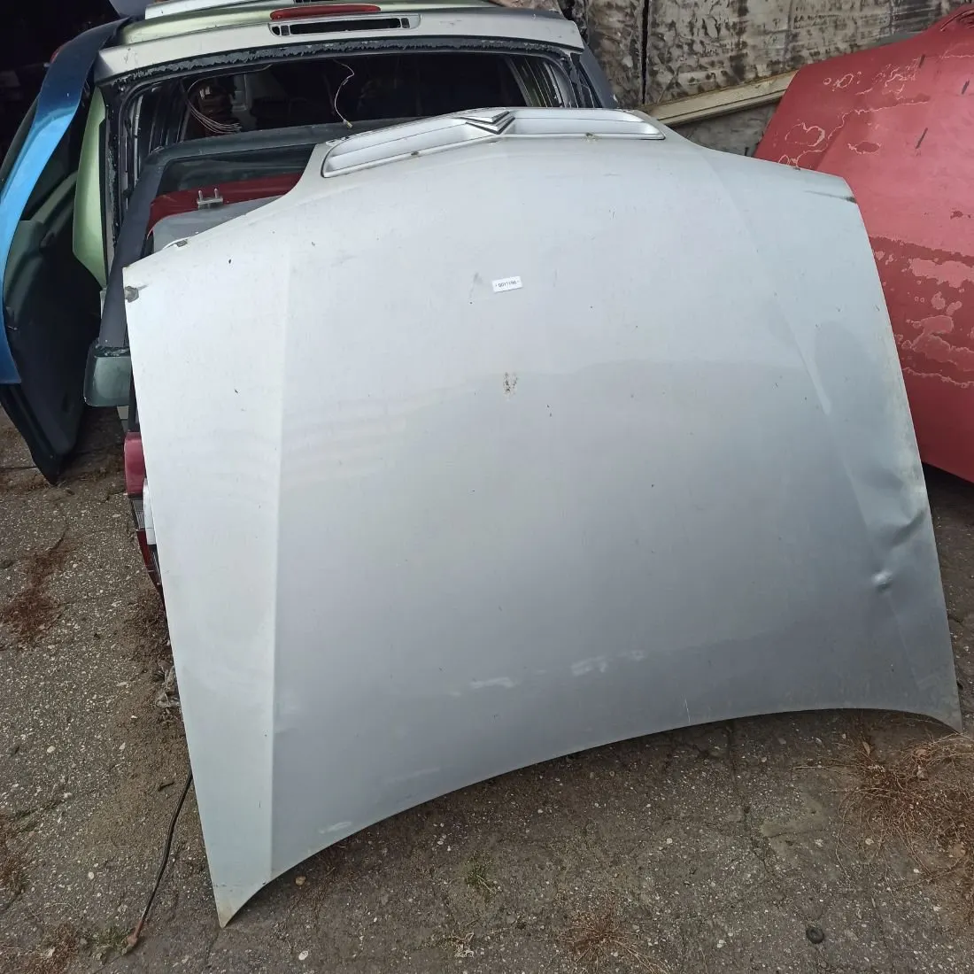 Петля капота левая Citroen Xantia 1 поколение