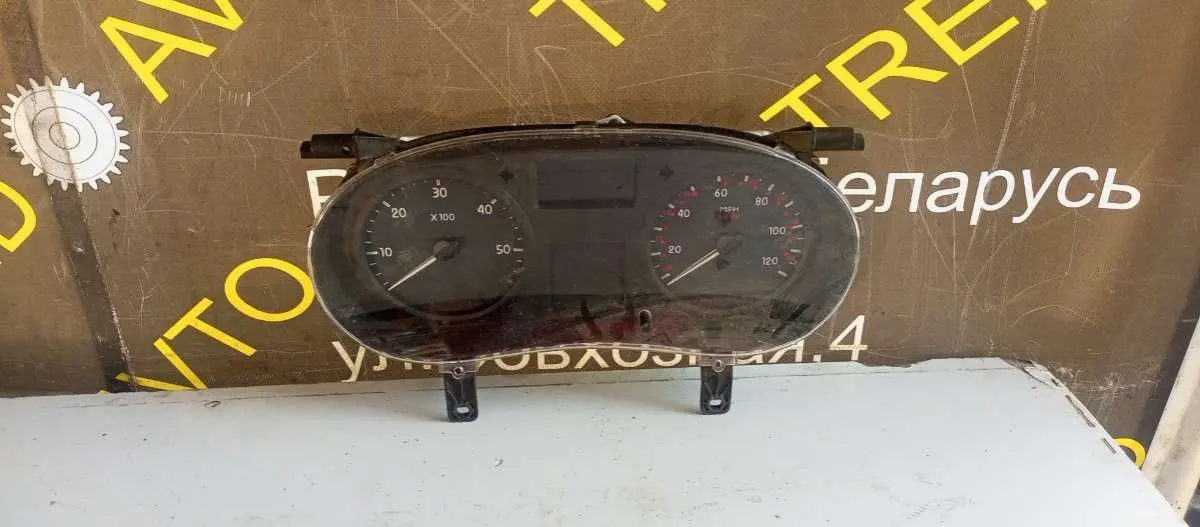 Щиток приборов (приборная панель) Renault Master 8200467954