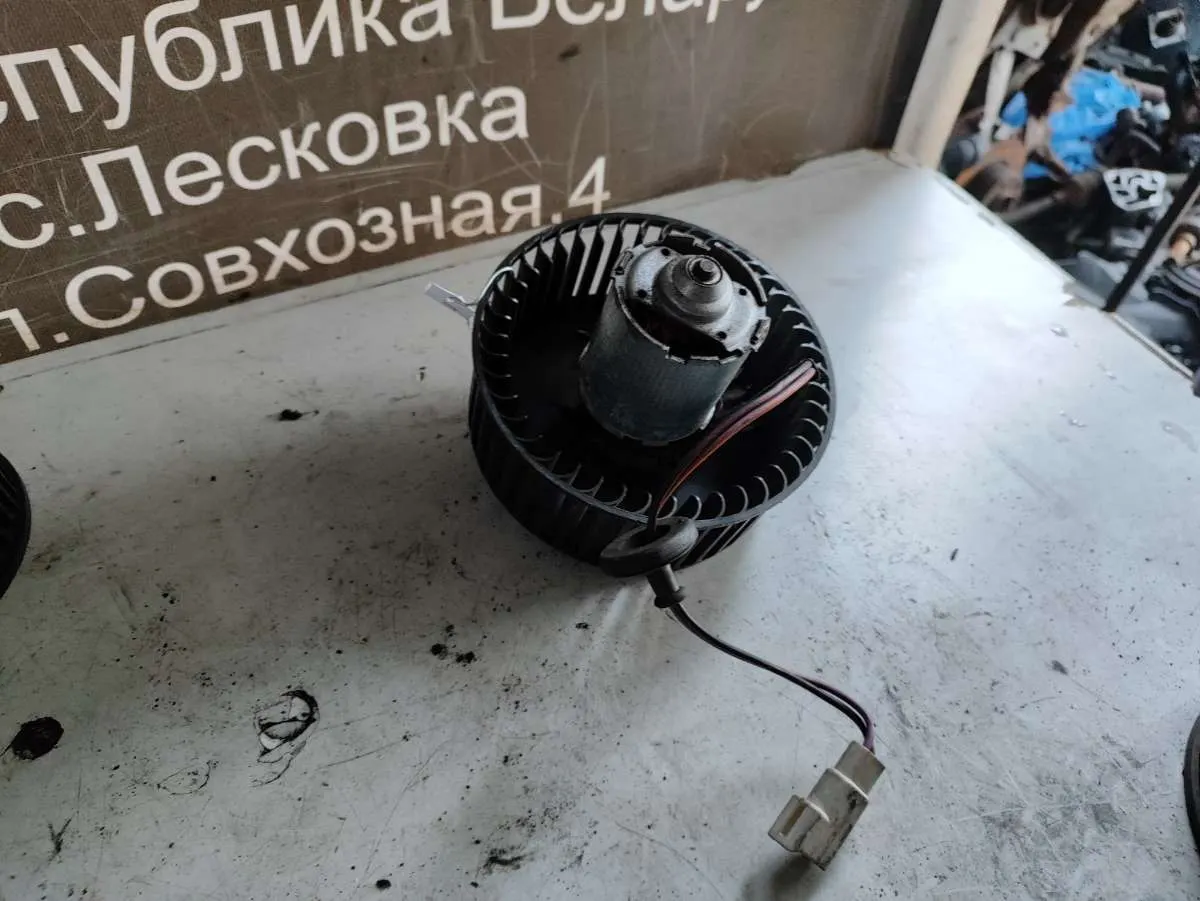 моторчик печки Ford Ka 1 поколение
