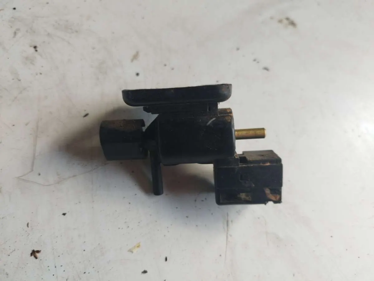 Клапан электромагнитный КПП Mazda Xedos 9 1 поколение K5T49090