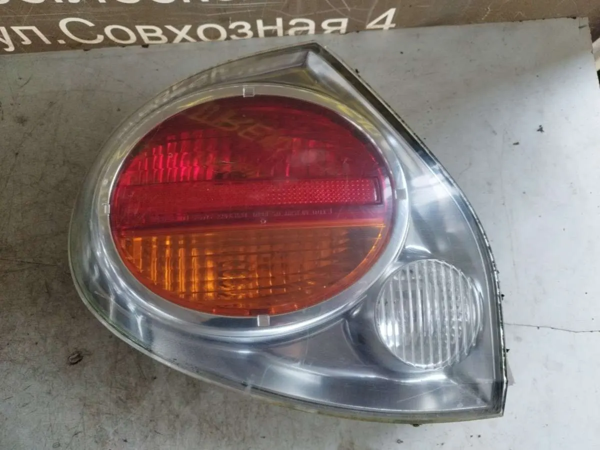 Фонарь задний левый Nissan Maxima 5 поколение