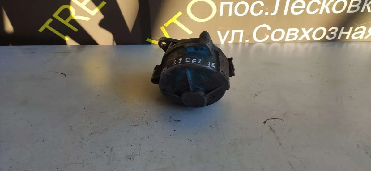 Насос вакуумный Renault Laguna 2 поколение