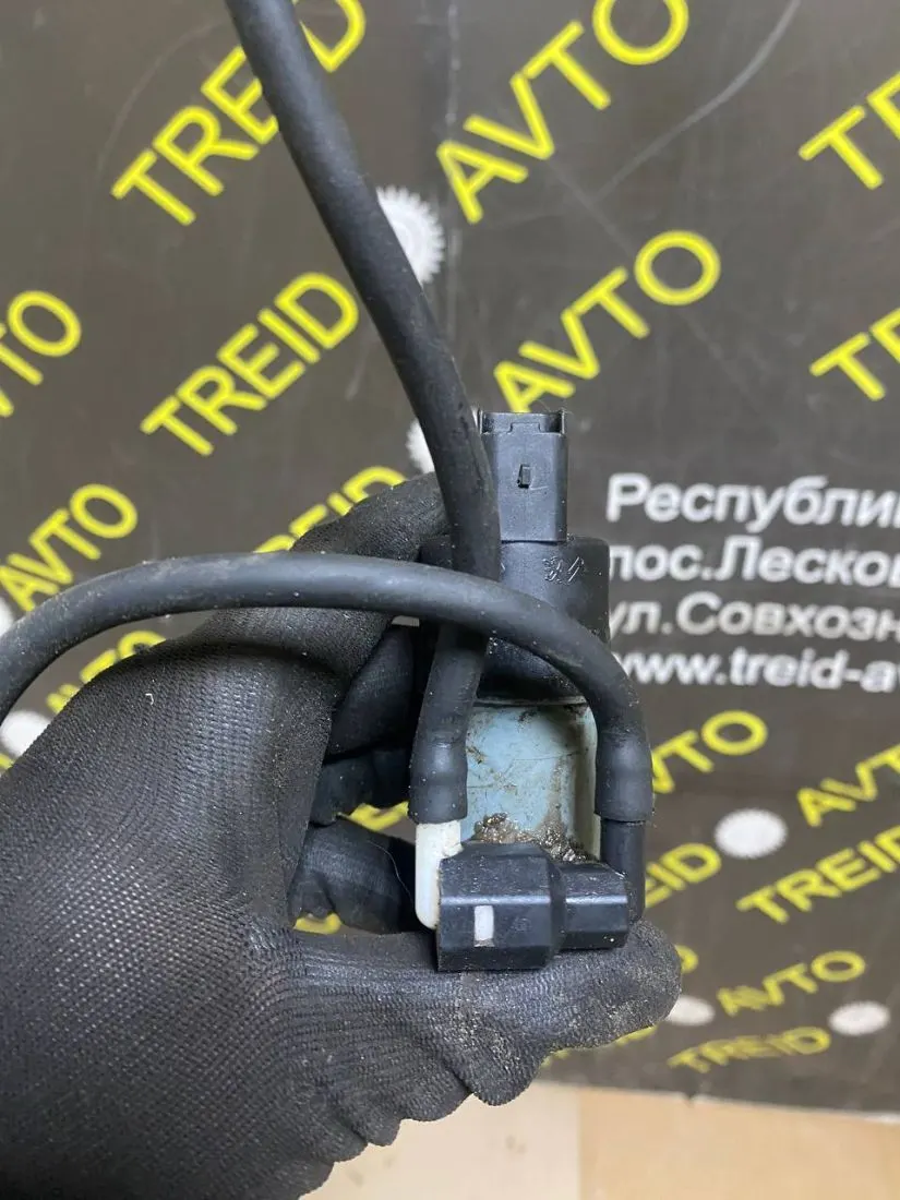 насос (моторчик) омывателя стекла Renault Duster 1 поколение 9641553980 — фото 4