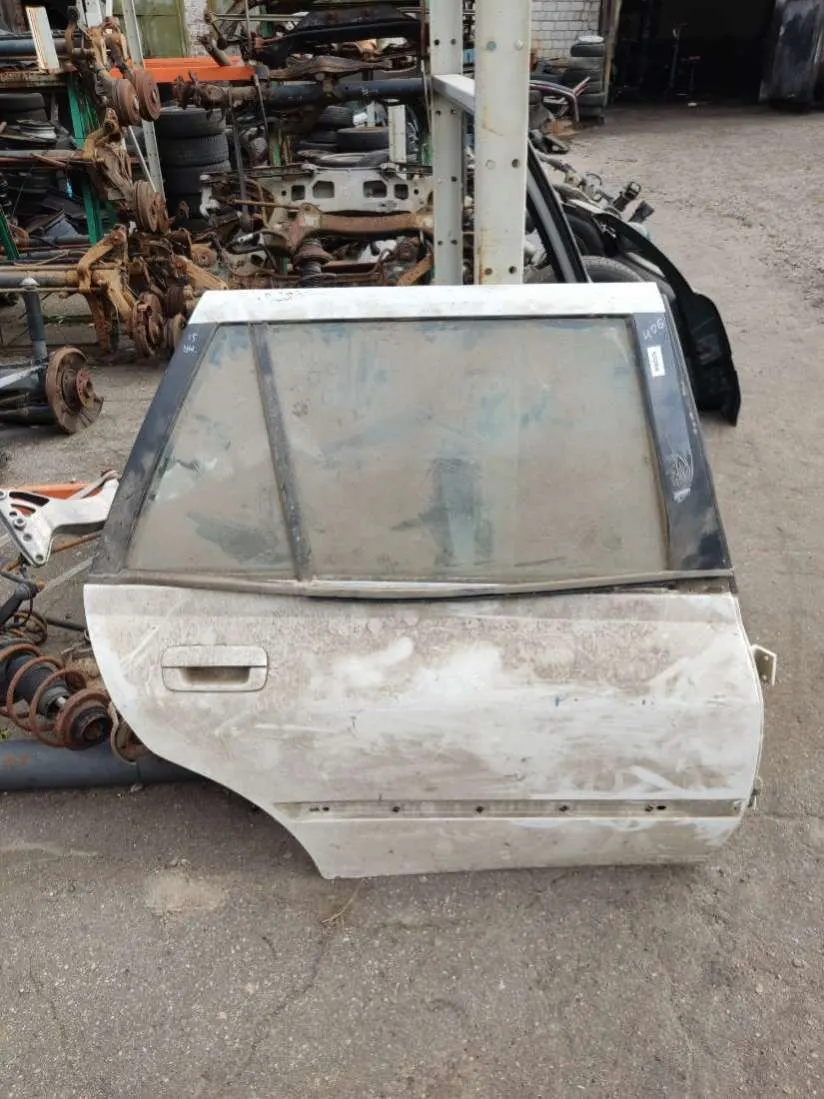 Дверь задняя правая Peugeot 406 1 поколение