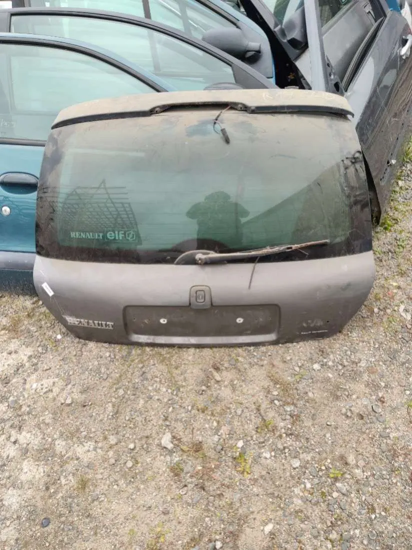 Крышка багажника (дверь 3-5) Renault Clio 2 поколение