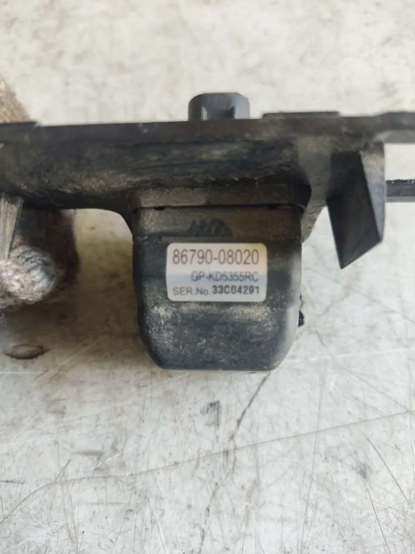 камера заднего вида Toyota Sienna 3 поколение — фото 2