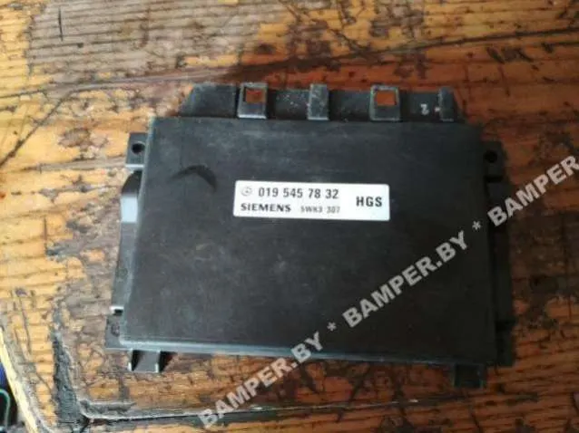 блок управления АКПП Mercedes-Benz S-klas (w126) 0195457832