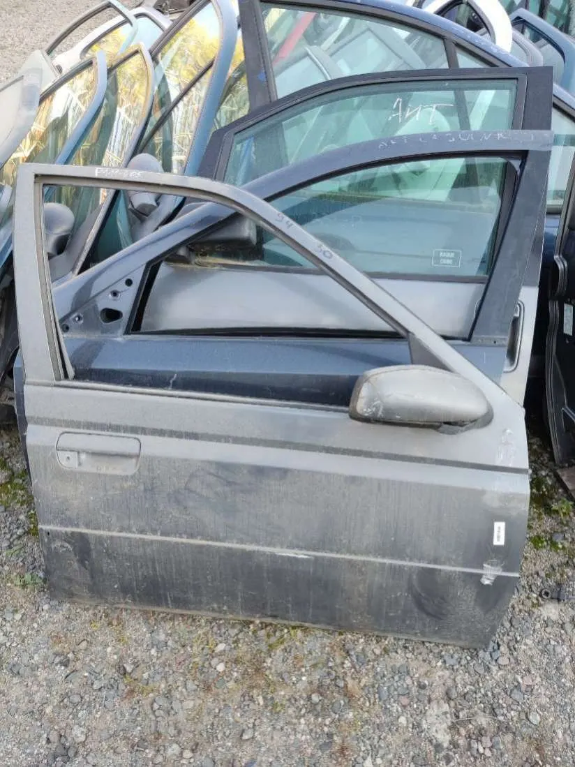 Дверь передняя правая Peugeot 605 1 поколение