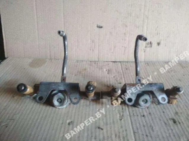 Форсунка бензиновая Subaru Forester 3 поколение denso009082325