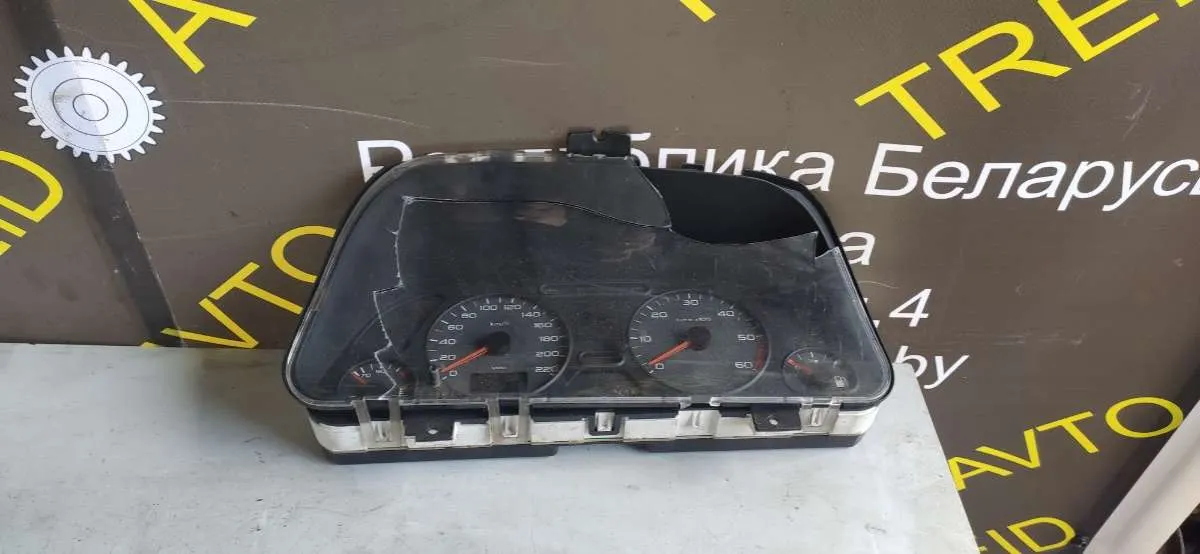 Щиток приборов (приборная панель) Peugeot 306 1 поколение 9635408980