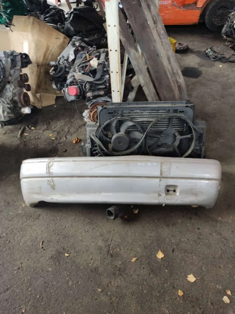 бампер задний Citroen Saxo 1 поколение