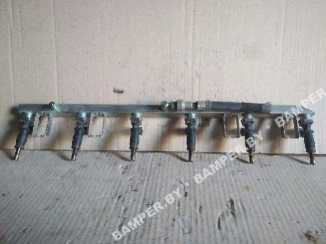 Форсунка бензиновая BMW 5 серия E60/E61 7531634