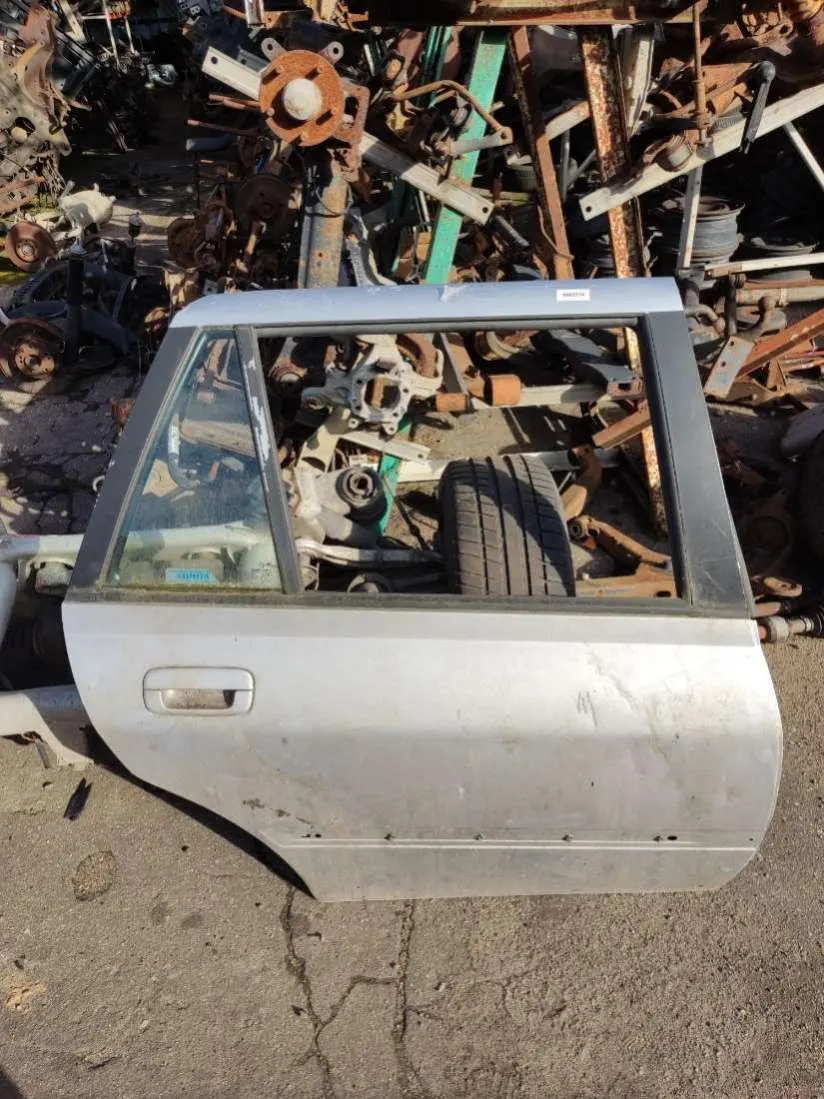 Дверь задняя правая Peugeot 406 1 поколение