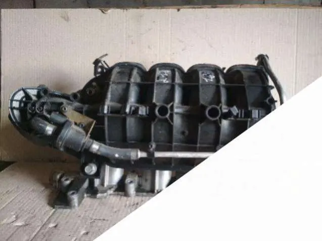 Коллектор впускной Alfa Romeo 146 930