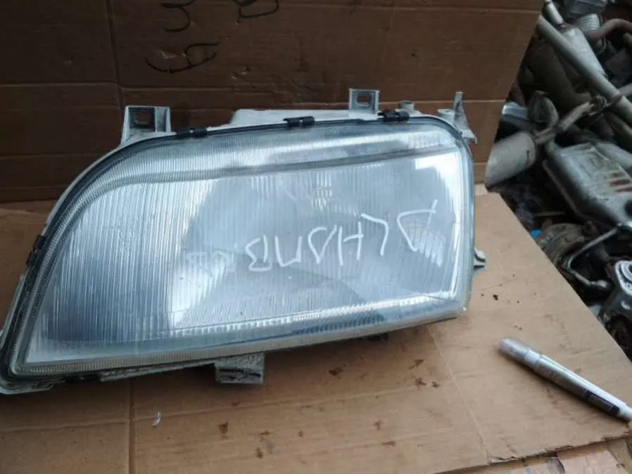 Фара левая SEAT Alhambra 1 поколение