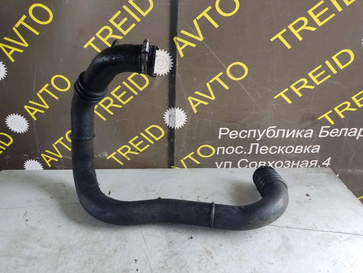 патрубок интеркулера Renault Master