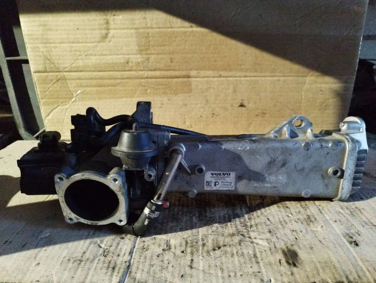 клапан EGR Volvo XC60 1 поколение 505906010