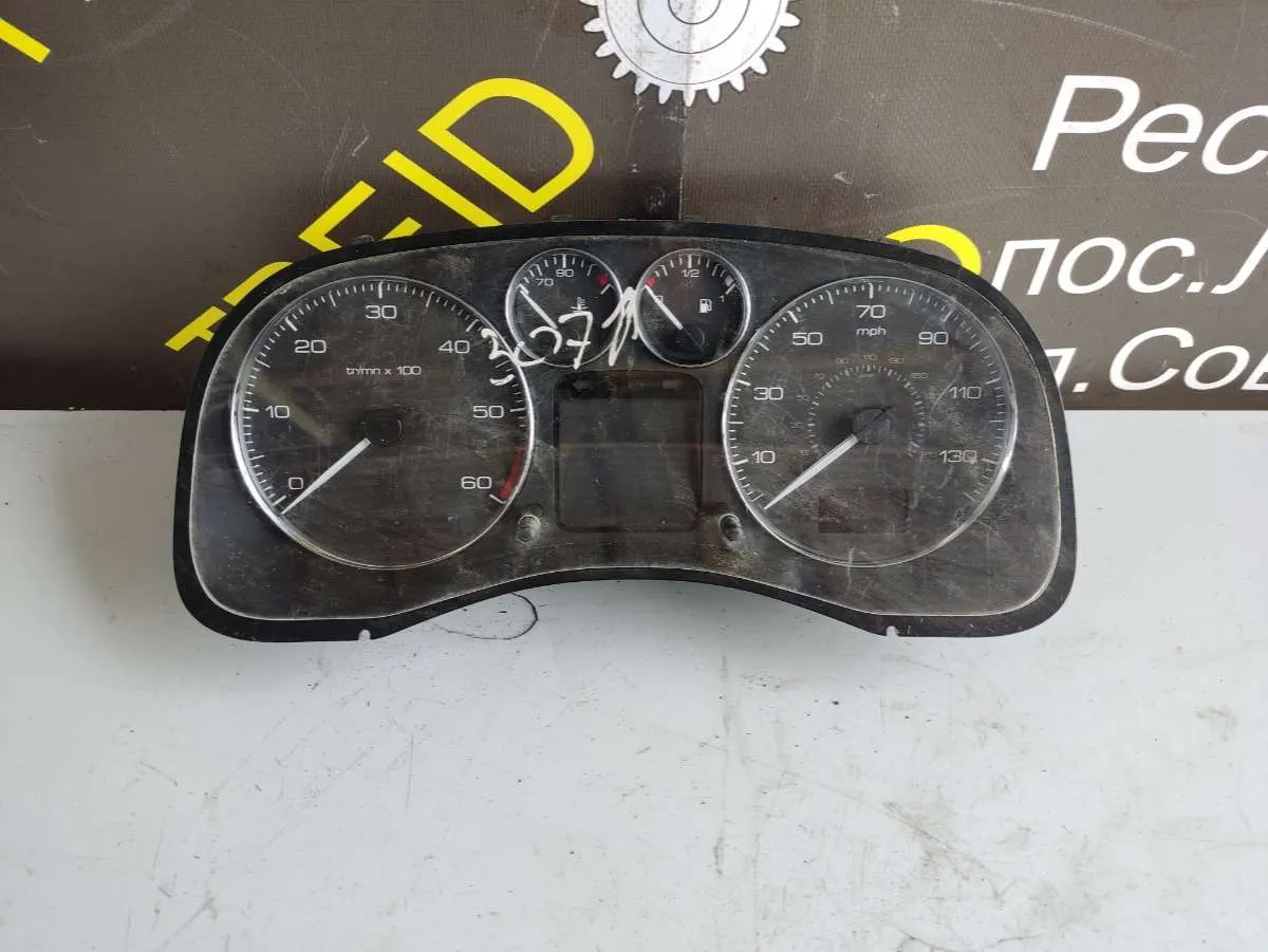 Щиток приборов (приборная панель) Peugeot 307 1 поколение