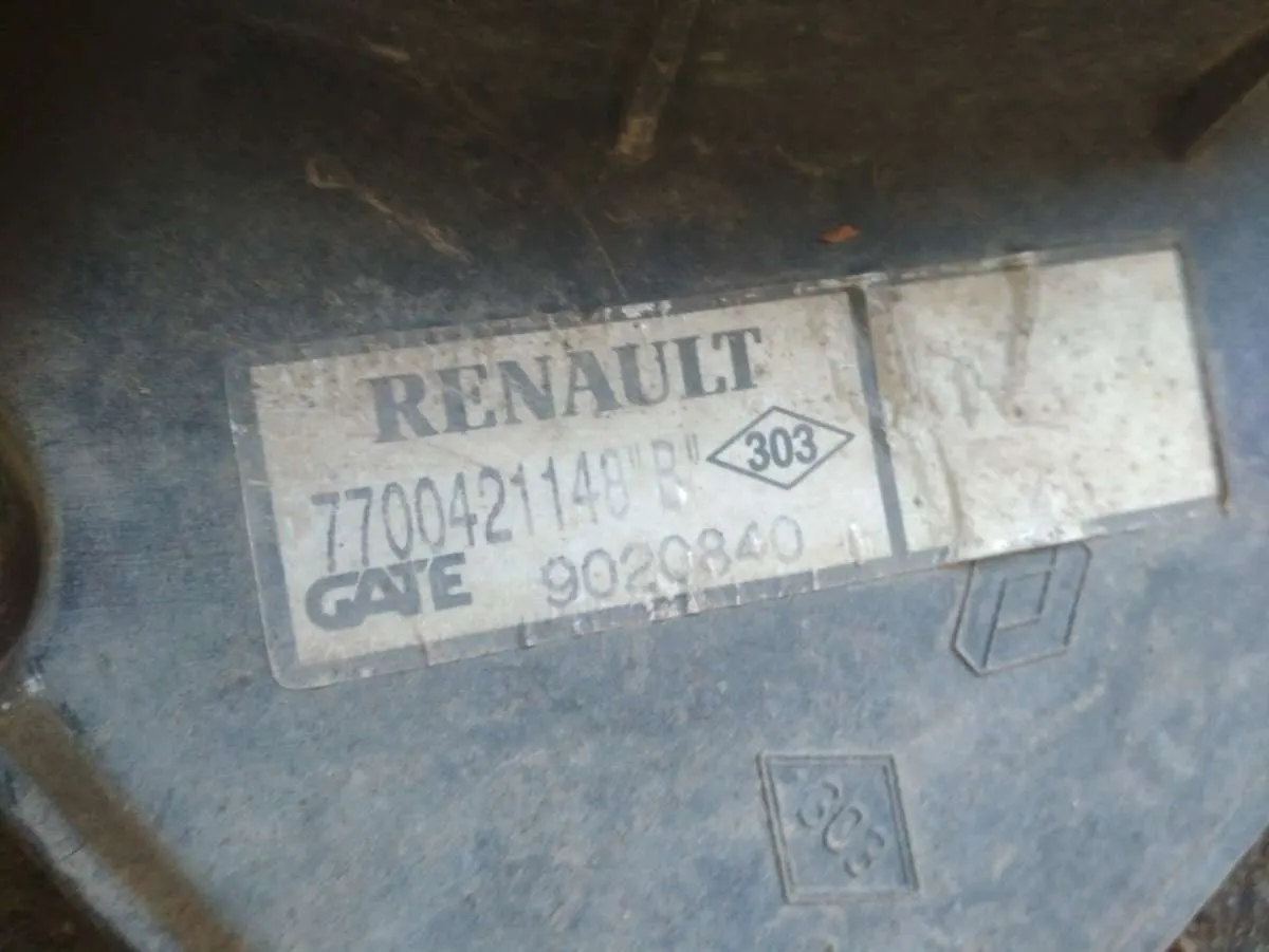 Вентилятор радиатора Renault Scenic 1 поколение 7700421148 — фото 3