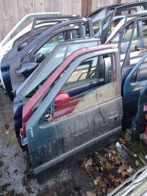 Дверь передняя левая Peugeot 306 1 поколение [рестайлинг]
