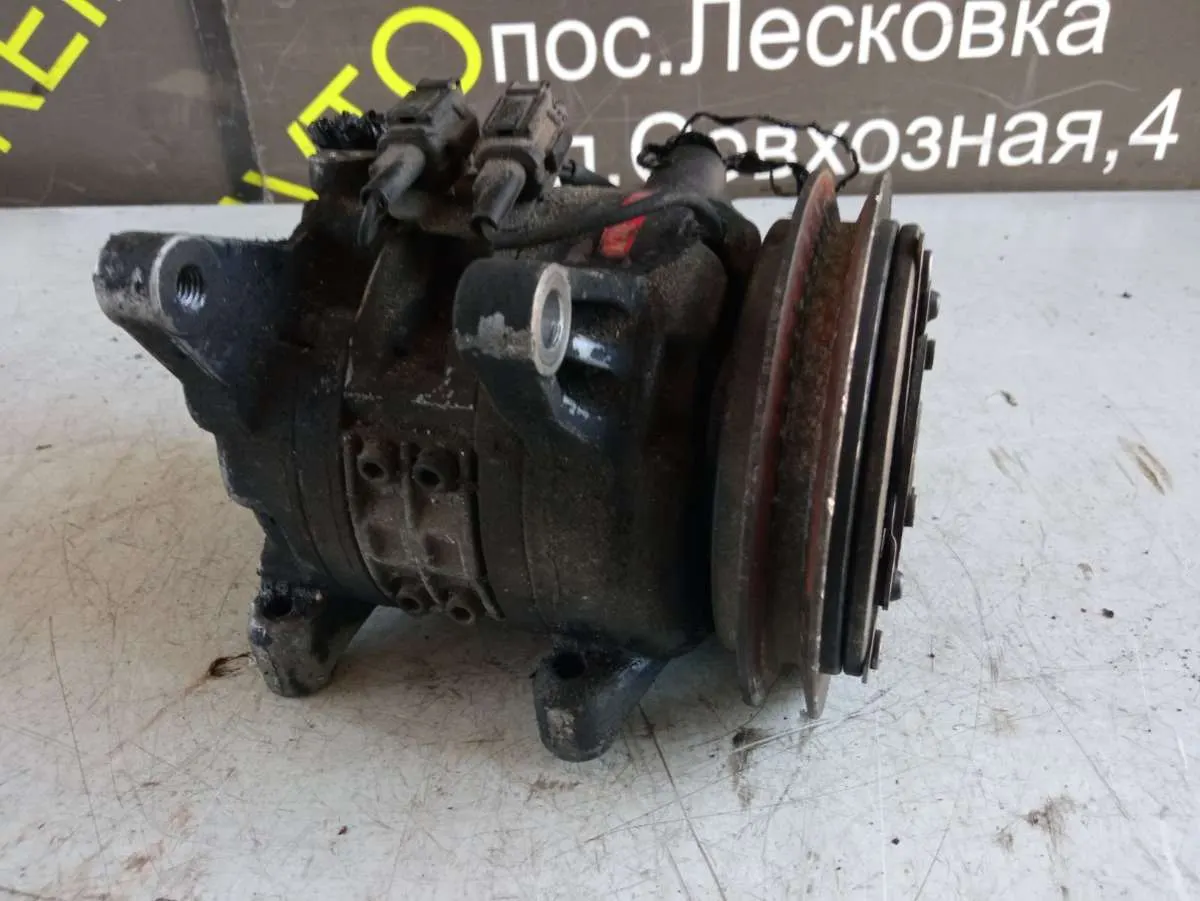 компрессор кондиционера Nissan Sunny B15