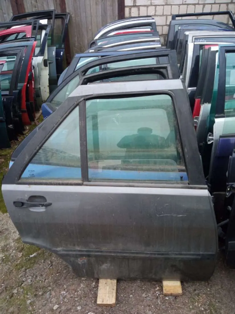 Дверь задняя правая Fiat Tempra 1 поколение
