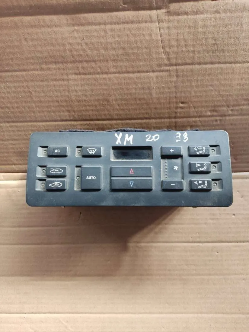 блок управления печки/климат-контроля Citroen XM 2 поколение 96290864zl