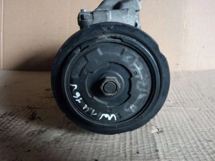 компрессор кондиционера Volkswagen Polo 4 поколение Denso 6Q0820803J — фото 3