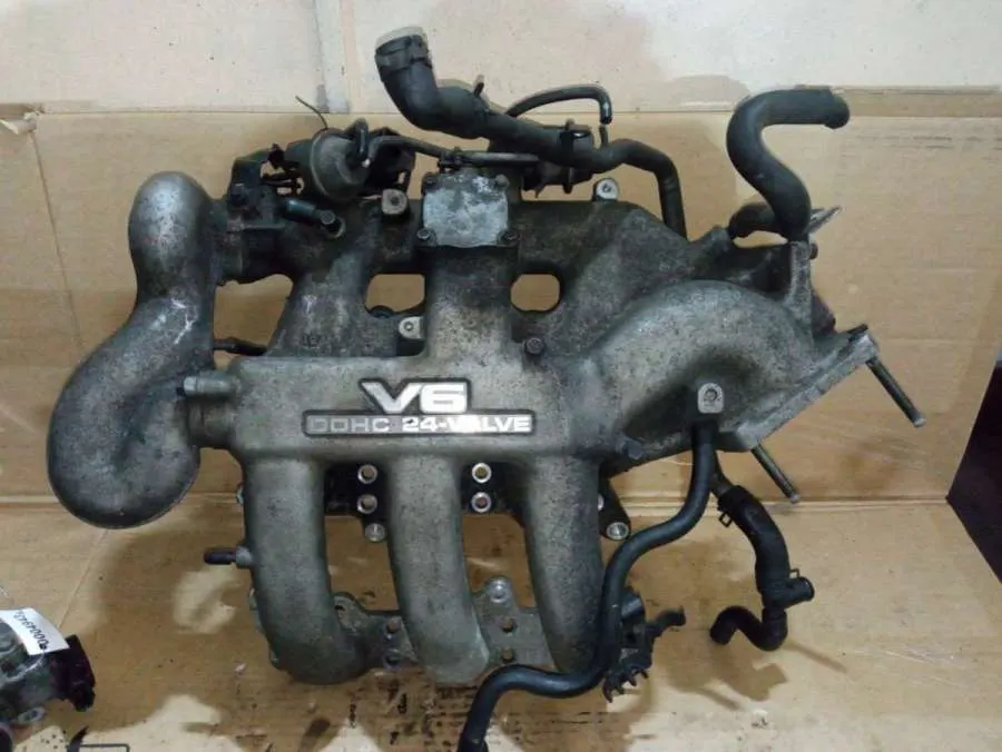 Коллектор впускной Mazda MX-3 1 поколение