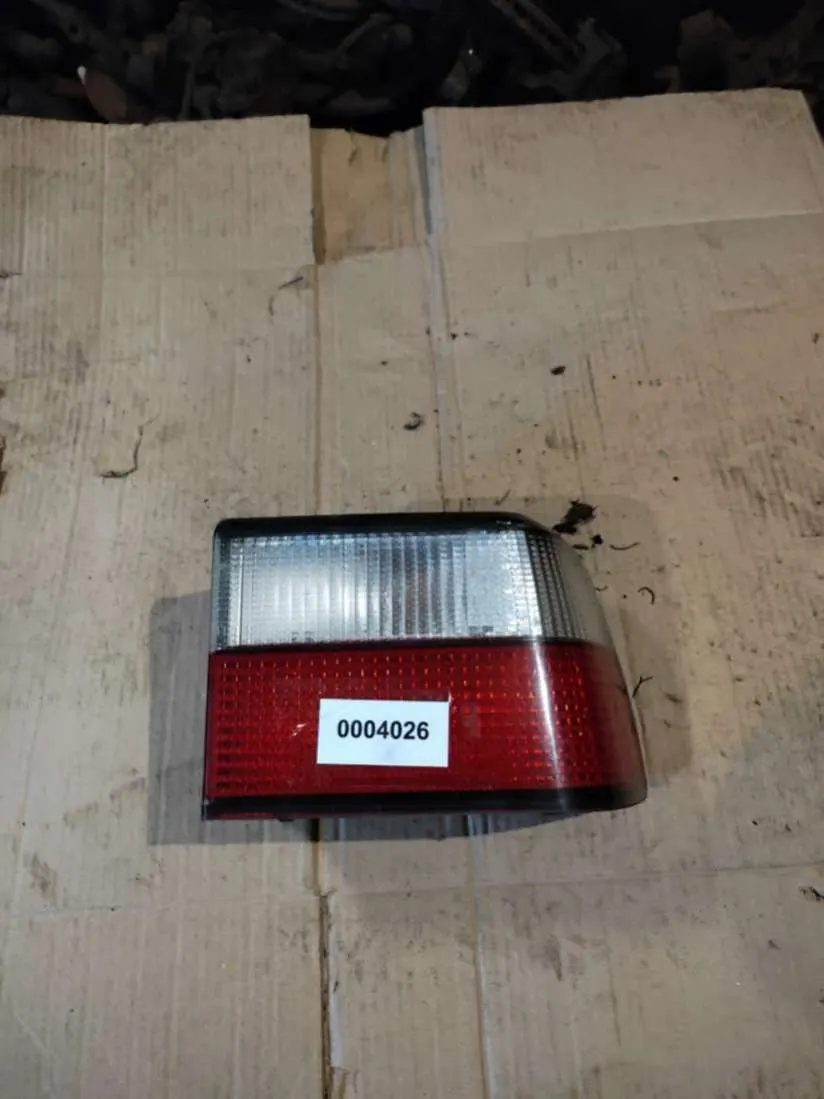 Фонарь задний правый Citroen Xantia 1 поколение [рестайлинг]