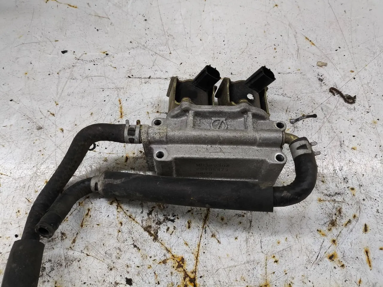 Клапан холостого хода ДВС Mitsubishi Carisma 1 поколение [рестайлинг] MD349808