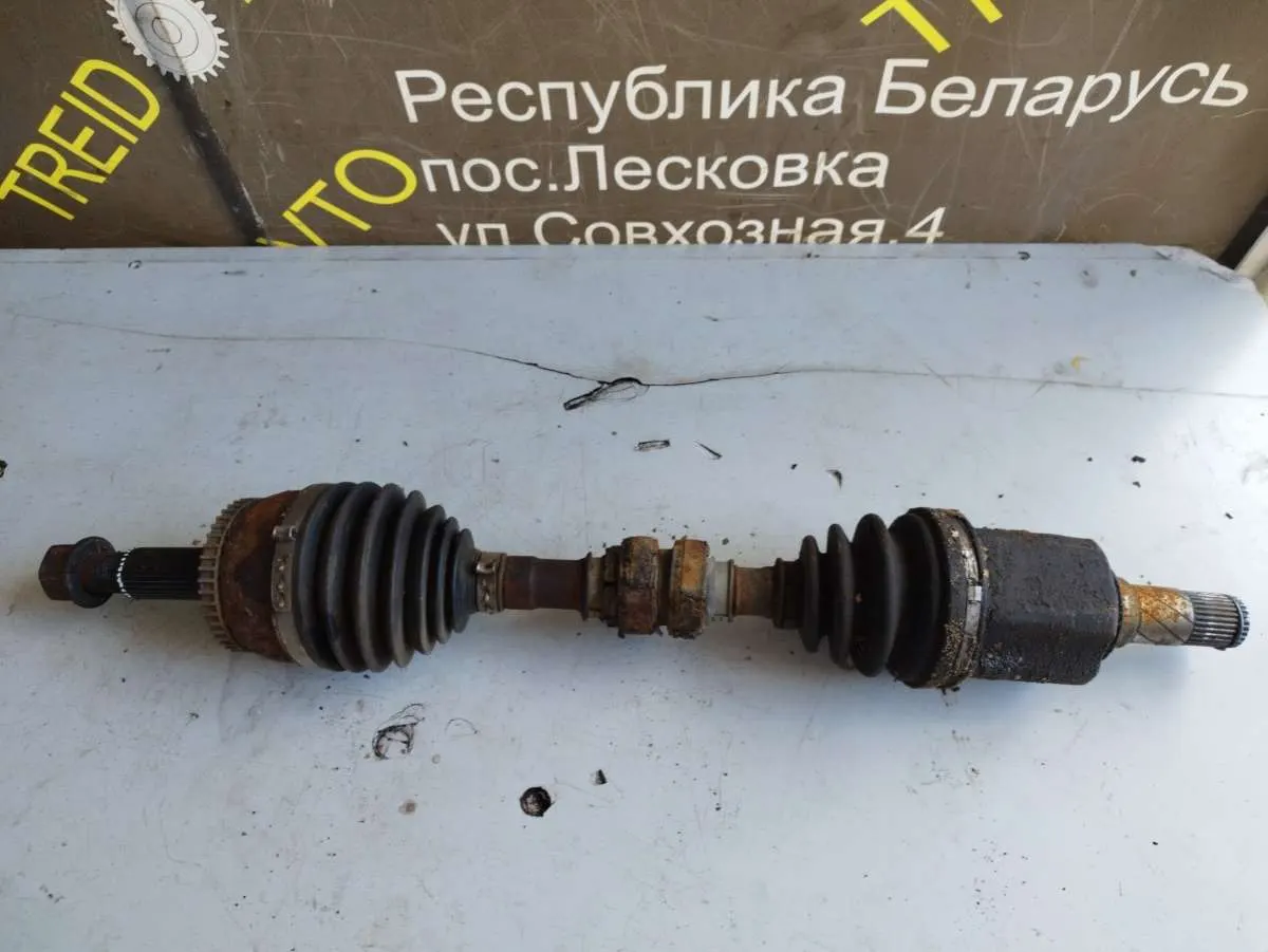 Полуось передняя левая (приводной вал, ШРУС) Nissan Maxima 5 поколение