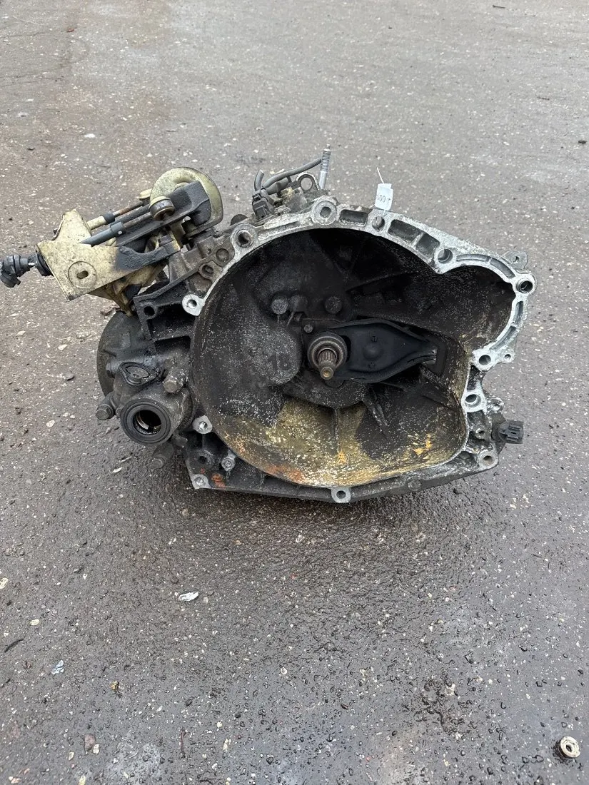 КПП механическая (МКПП) 5-ступенчатая Peugeot 206 2 поколение 20DP09