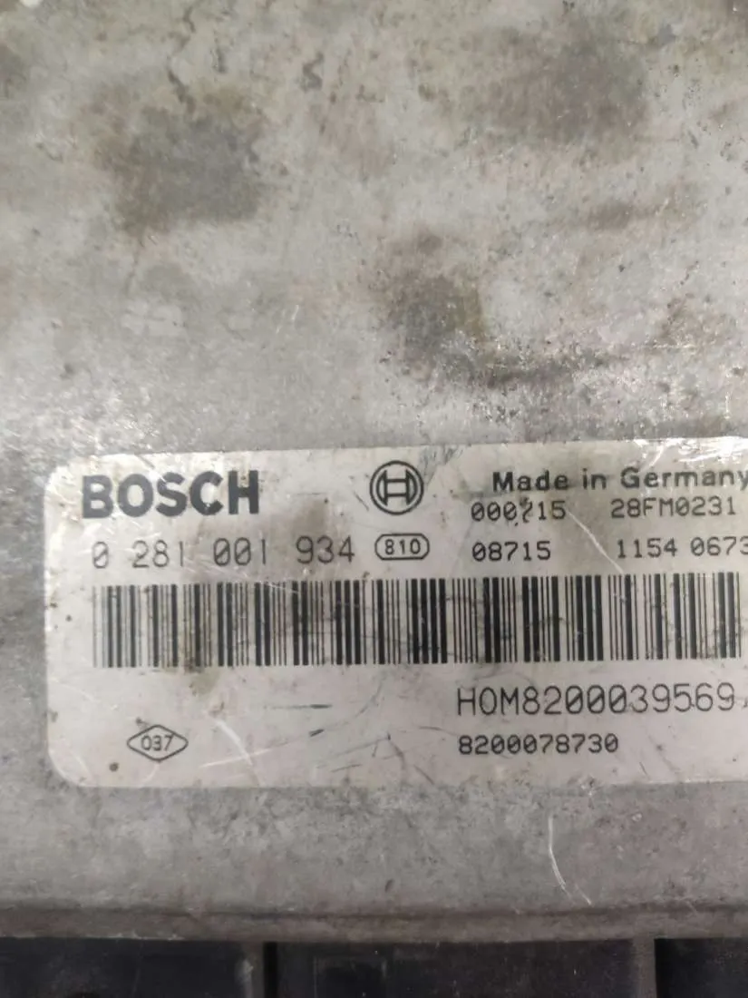 блок управления двигателем Renault Scenic 1 поколение 0281001934 — фото 3
