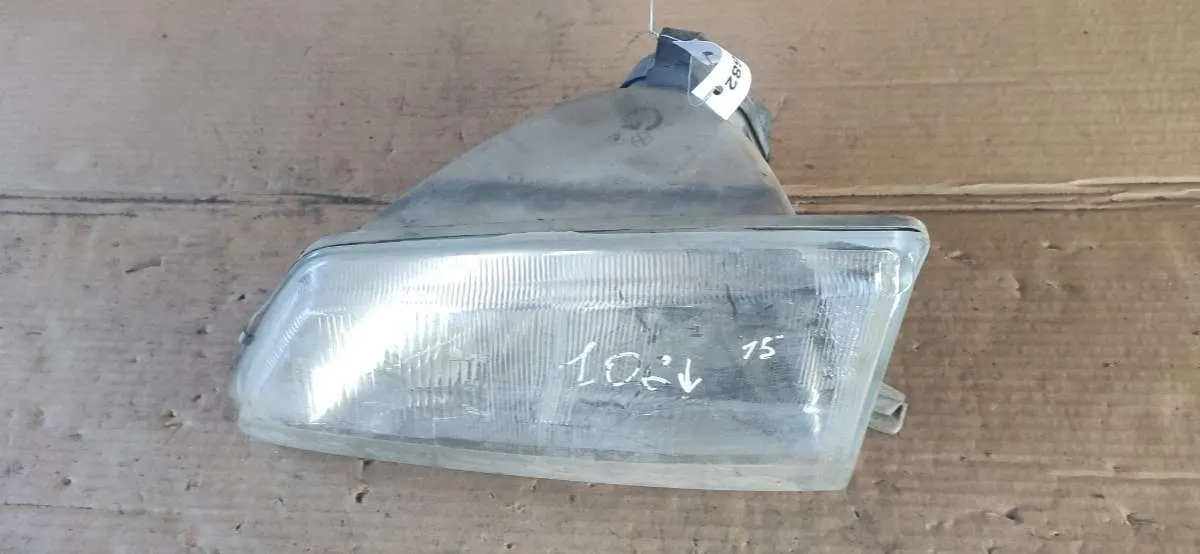 Фара передняя левая Peugeot 106 1 поколение