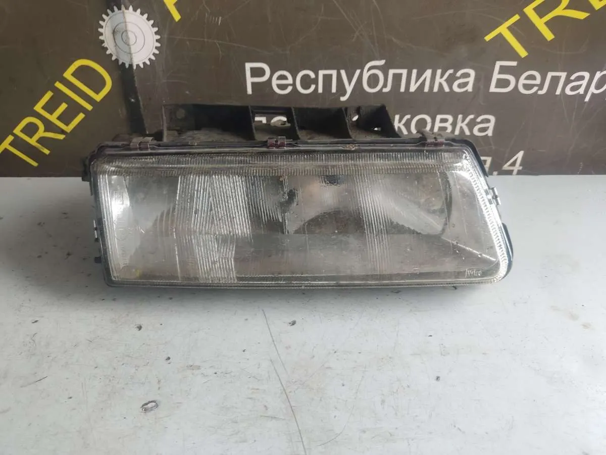 Фара передняя правая Citroen Xantia 1 поколение