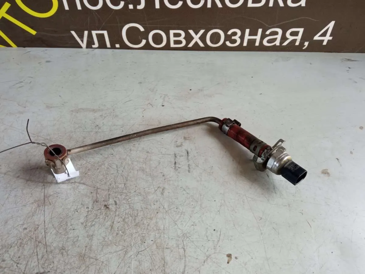датчик давления выхлопных газов Renault Scenic 3 поколение 820100076 — фото 2