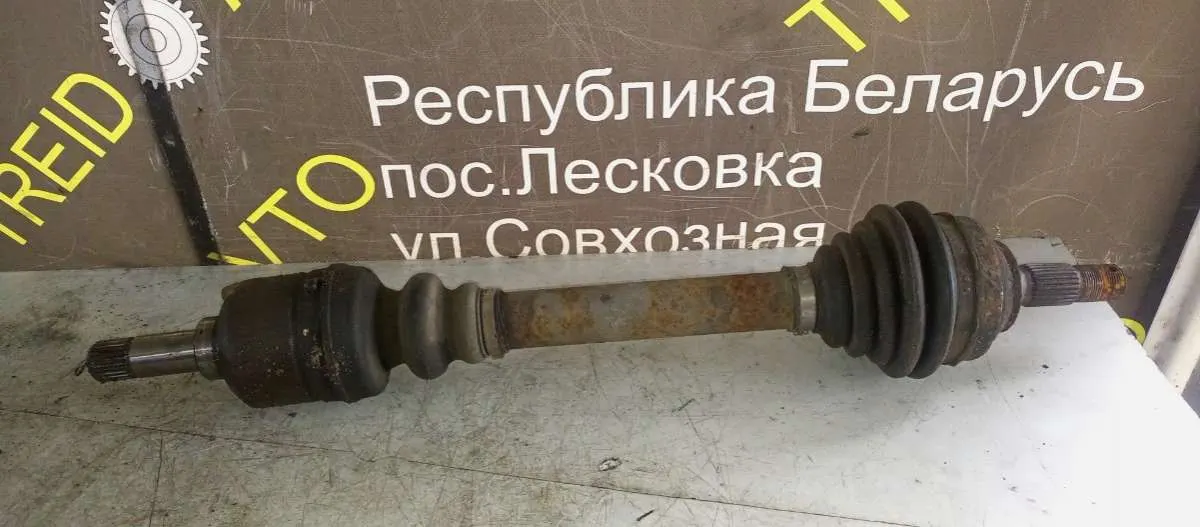 Полуось передняя левая (приводной вал, ШРУС) Citroen Xantia 1 поколение