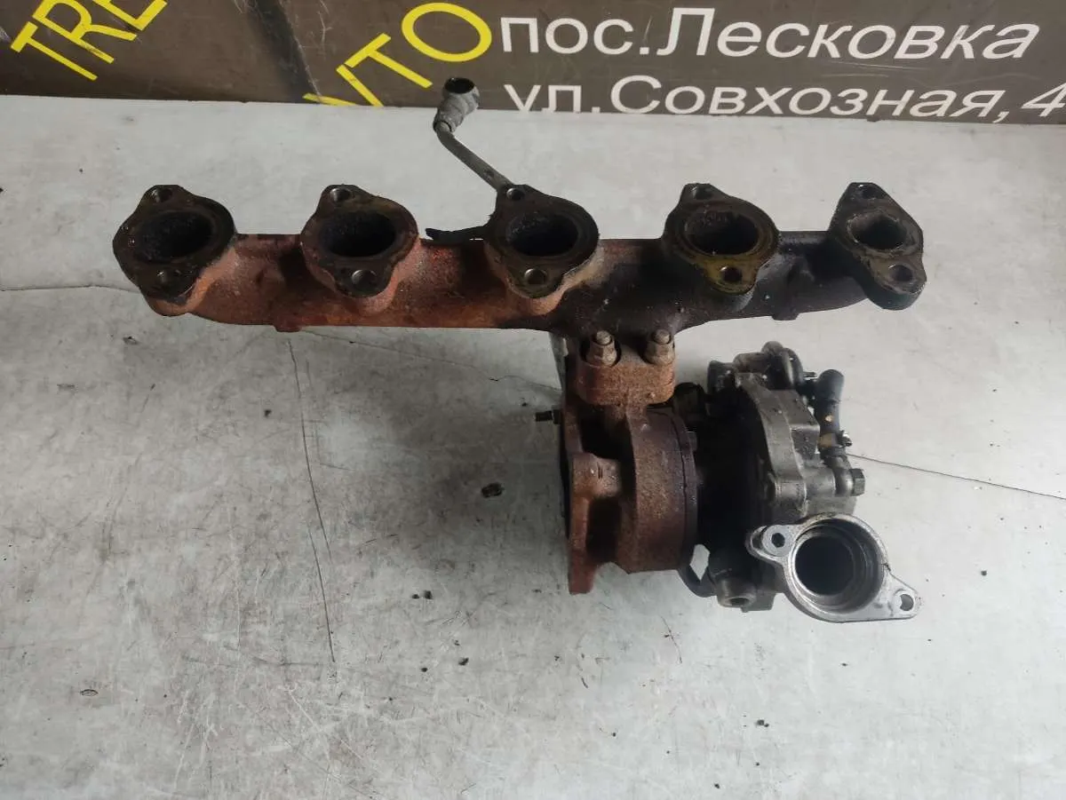 верхняя (малая) турбина Peugeot 206 1 поколение